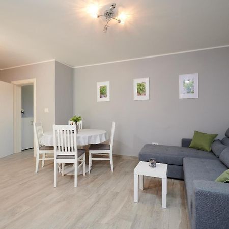 Apartmani Oaza Трогир Экстерьер фото