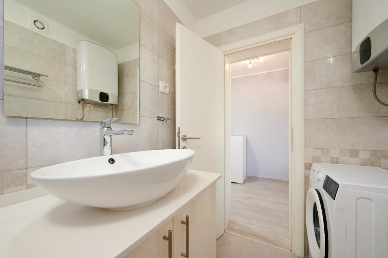 Apartmani Oaza Трогир Экстерьер фото