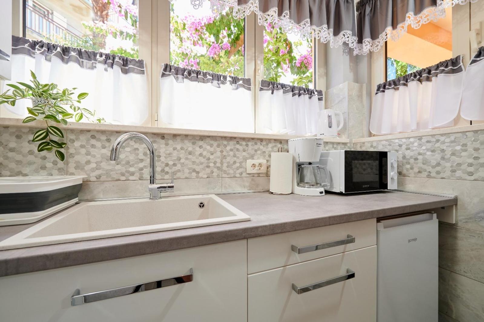 Apartmani Oaza Трогир Экстерьер фото