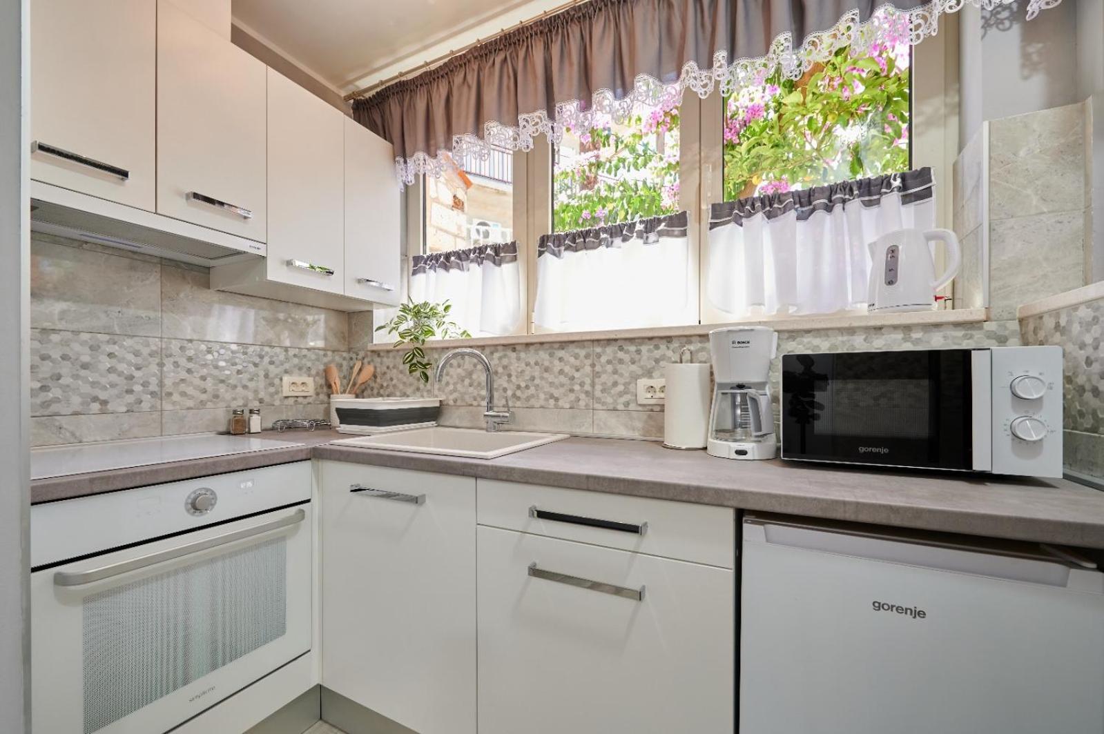 Apartmani Oaza Трогир Экстерьер фото