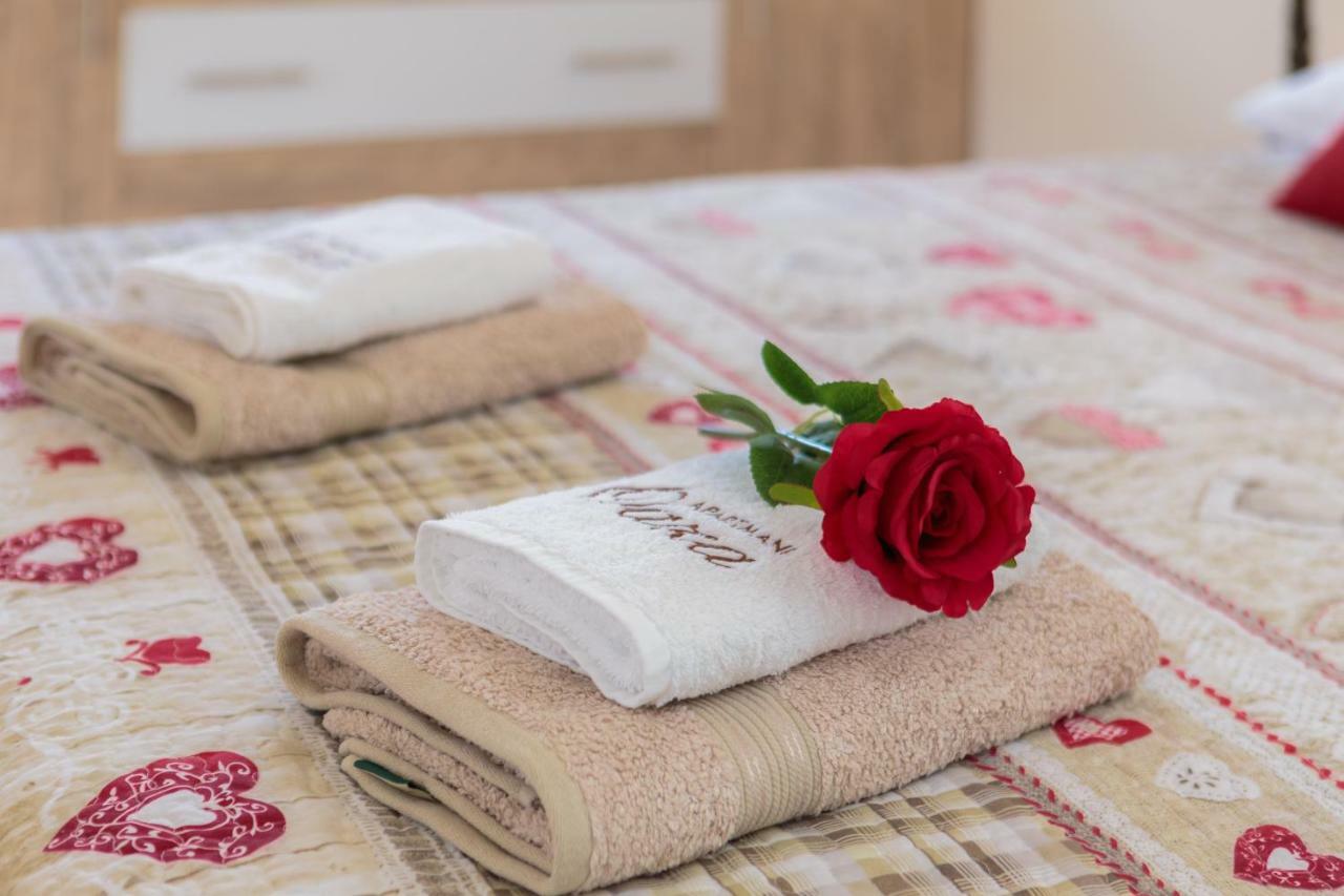 Apartmani Oaza Трогир Экстерьер фото