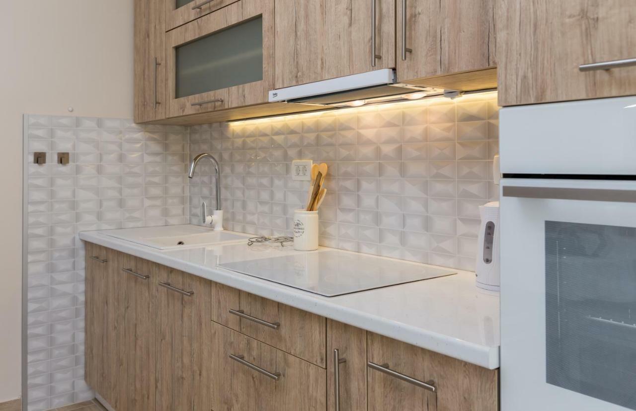 Apartmani Oaza Трогир Экстерьер фото