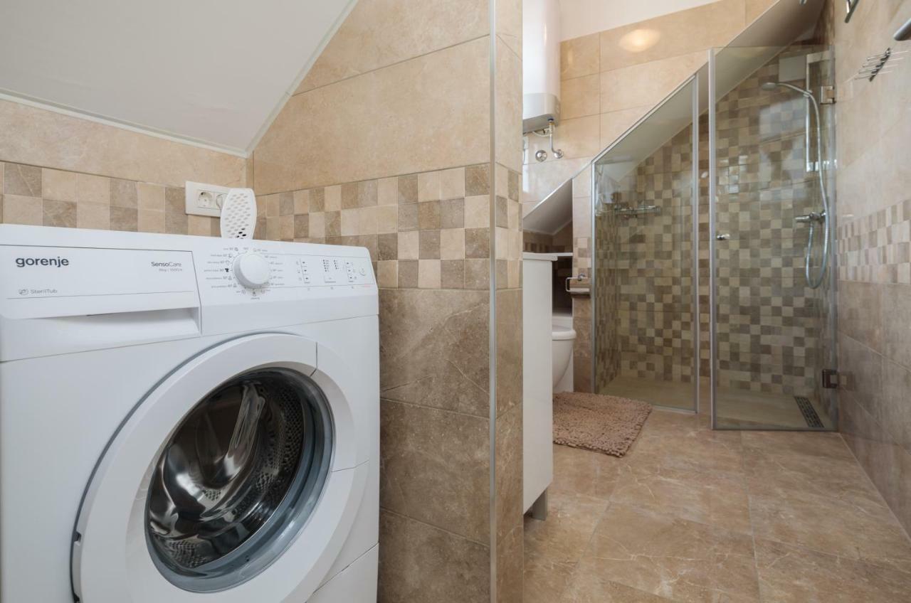 Apartmani Oaza Трогир Экстерьер фото