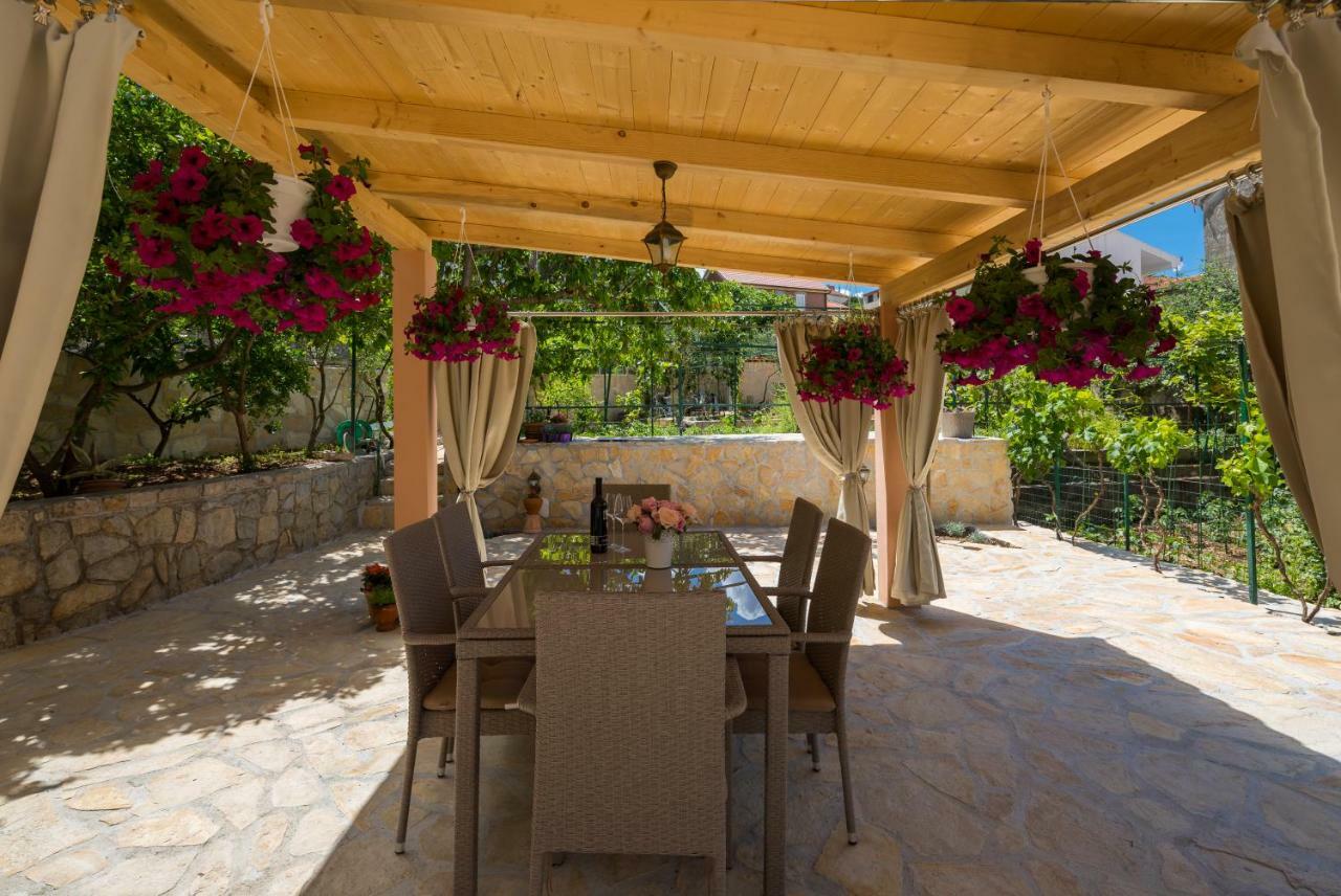 Apartmani Oaza Трогир Экстерьер фото