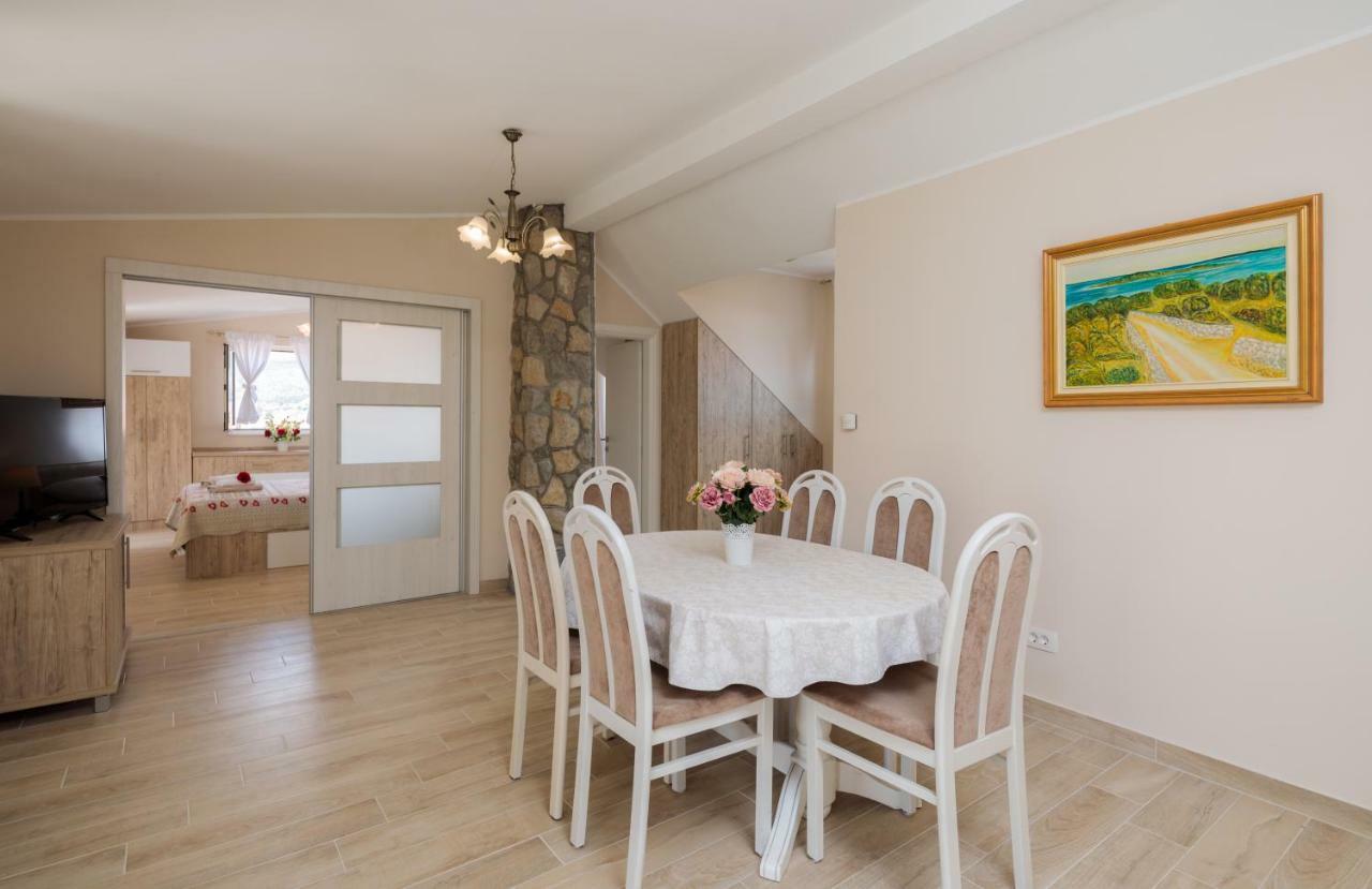 Apartmani Oaza Трогир Экстерьер фото