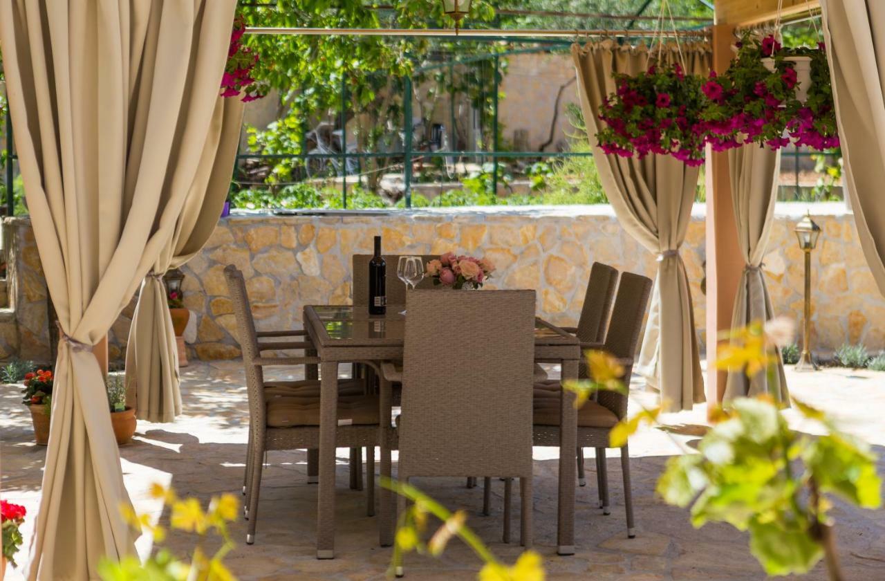 Apartmani Oaza Трогир Экстерьер фото